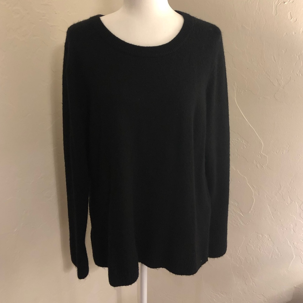 Old Navy Sweater